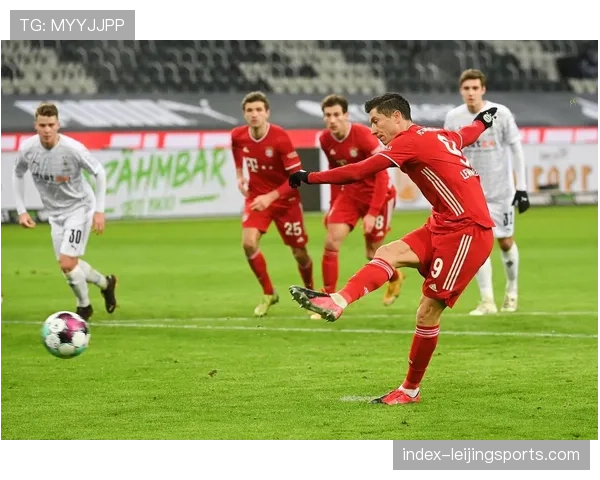 拜仁控球射门占优 门兴防守挑战显现